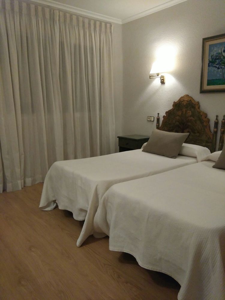 Hotel Salvador Bailén Eksteriør billede